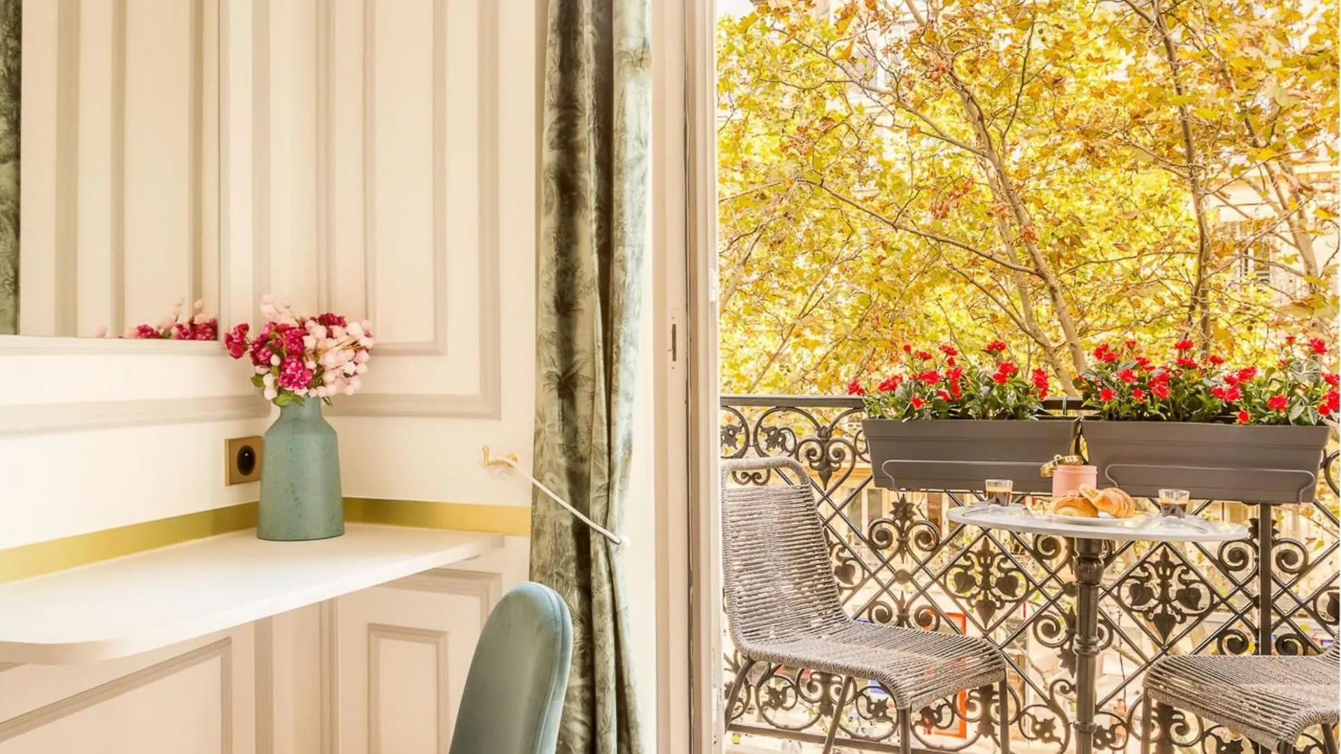 Merveil - Luxury - Louvre -sebastopol I アパート